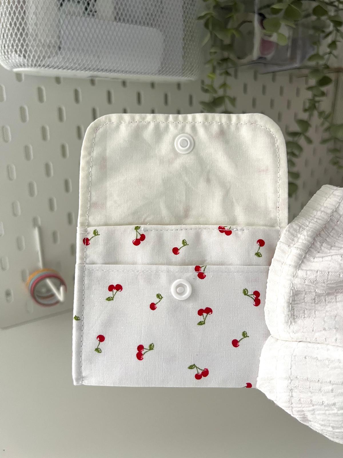 Mini porte-monnaie Cherry